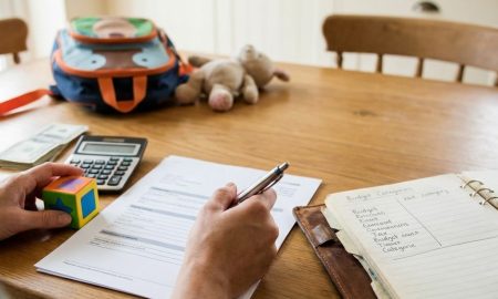 How to compare daycare/childcare costs and contracts (budget + questions checklist)